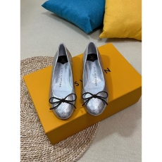 LV flat shoes